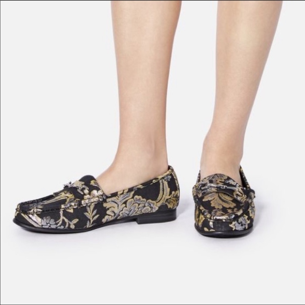 Just Fabulous Camiri Brocade Loafers size 8.5